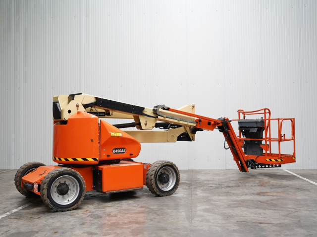 Tweedehands Hoogtewerkers JLG E450AJ