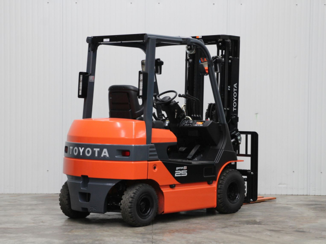 Tweedehands Heftrucks TOYOTA 8FBL25